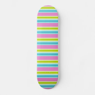 Skateboard Patinaje sobre rayas Pastel