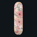 Skateboard Patrón acuarela de hojas de color verde rosado<br><div class="desc">Este elegante y femenino diseño es perfecto para una mujer de diseño. Tiene una acuarela pintada a mano color rosa, rosa medio, marrón castaño, amarillo dorado, flores verdes del bosque y hojas encima de un fondo rosa rubor. Es campo, bonito, lindo, único, artístico y moderno; el complemento perfecto para tu...</div>