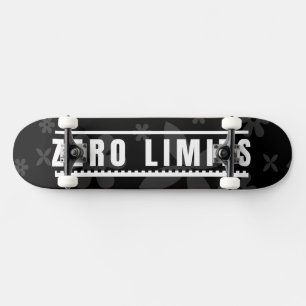 Skateboard Patrón continuo de estética floral oscura sin lími