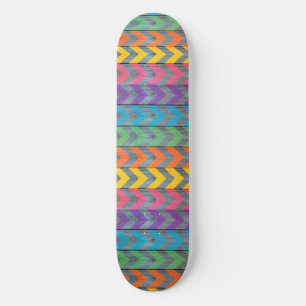 Skateboard Patrón de Chevron sobre textura de madera de Shirl