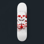 Skateboard Patrón de cráneo de Grunge<br><div class="desc">Calaveras góticas de risa impresas en tu skateboard.</div>