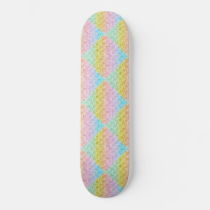 Skateboard Patrón de diamante de colores pastel arcoiris