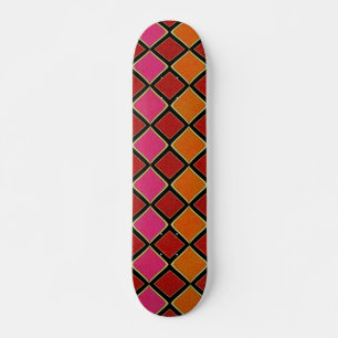 Skateboard Patrón de diamante Harlequin vibrante en rojo, nar