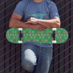 Skateboard Patrón de donuts mixtos Nombre del patinador verde