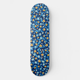 Skateboard Patrón de flores pequeñas azules