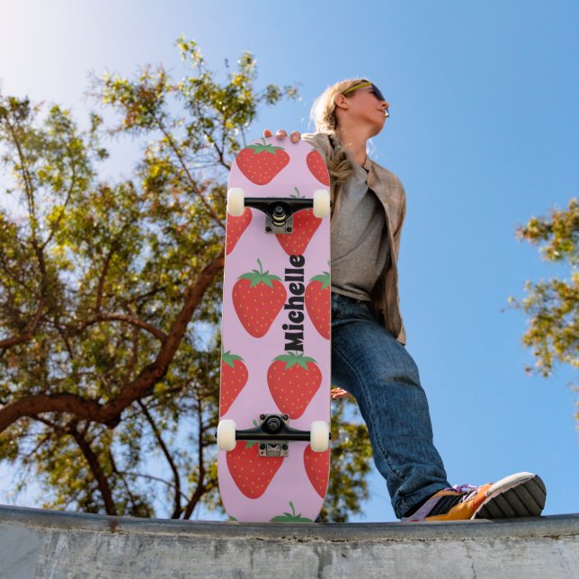 Skateboard Patrón de fresa rosa y roja de moda personalizado (Exterior 1)