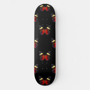Skateboard Patrón de mariposa roja y negra