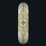 Skateboard Patrón de mosaico decorativo del viejo mundo<br><div class="desc">Una creación de Chariklia Zarris,  esta impresión del mundo antiguo ofrece un patrón decorativo de azulejos azules y dorados sobre un fondo beige. ¡Sería un gran regalo para los aficionados a las flores y a los dibujos en tonos pastel!</div>