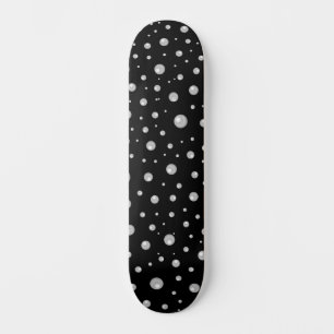 Skateboard Patrón de perla en fondo negro
