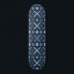Skateboard Patrón de plata azul tribal geométrico moderno de<br><div class="desc">El patinador de patinaje de patrón de plata azul tribal geométrico moderno de Guay presenta un patrón tribal geométrico de plata en un fondo azul. Diseñado por ©Evco Studio www.zazzle.com/store/evcostudio</div>