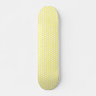 Skateboard Patrón de puntos de polka amarillos. Delicioso.
