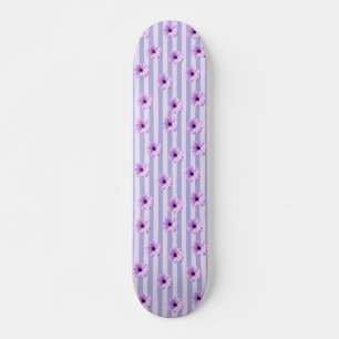 Skateboard Patrón de rayas pastel con margaritas