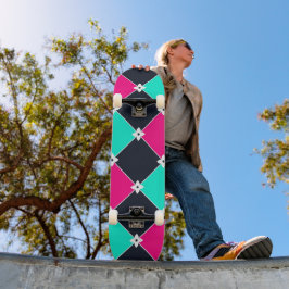 Skateboard Patrón de synthwave ciberpunk fucsia turquesa