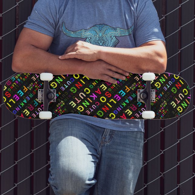 Skateboard Patrón de texto negro "tan asombroso" (Subido por el creador)