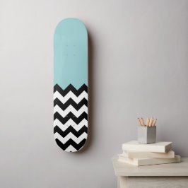 Skateboard Patrón de zigzag negro y blanco, chevron, azul