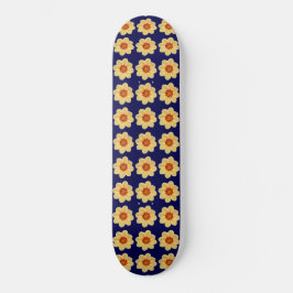 Skateboard Patrón floral de Dahlia amarillo en azul