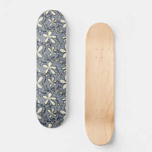 Skateboard Patrón floral de gris y crema