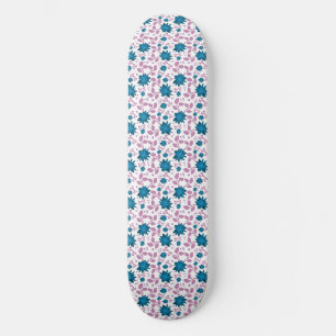 Skateboard Patrón Floral Verde Azul y Rosa   Botánica Moderna