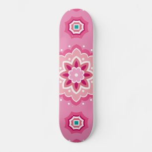 Skateboard Patrón rosa y floral