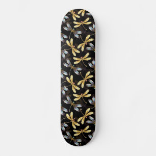Skateboard Patrón sin foco con Dragonflies dorados