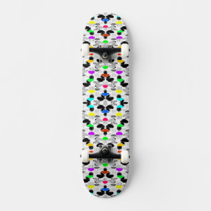 Skateboard Patrones de nubes coloridos lindos