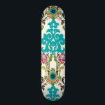 Skateboard Patrones florales Damask Plum Turquoise<br><div class="desc">Los motivos florales turquesa,  ciruela,  verde y violeta se encuentran en un fondo blanco para dar vida a esta huella de damasco Erica Vess de junio. Funciona como un regalo para usted,  un amigo o un familiar.</div>