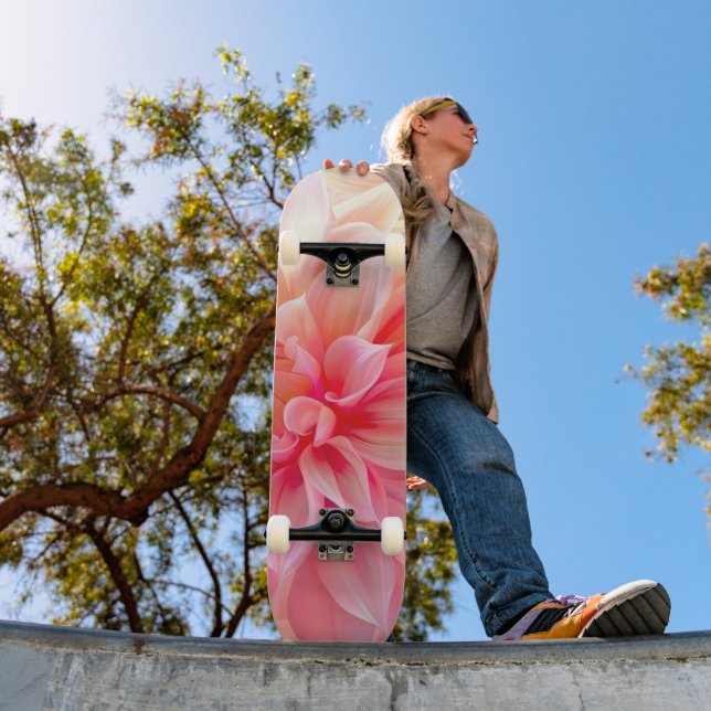 Skateboard Peach Rubor Dahlia Blossom (Exterior 1)
