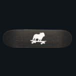 Skateboard Perro inglés de Guay de la silueta del bulldog que<br><div class="desc">Silueta inglesa del bulldog del Skateboarding fresco. Este perro totalmente alimentado del patinador está en el movimiento. Un monopatín impresionante para los seres humanos del amante del perro y los colmillos del patinador. Compruebe hacia fuera el mundo del Doodle de Jenn para saber si hay este diseño del perro de...</div>