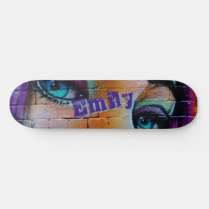 Skateboard Personalizado Chica de graffiti azul morado modern
