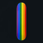 Skateboard Personalizado de rayas arcoiris<br><div class="desc">Ropa arcoiris patineta Personalizado</div>