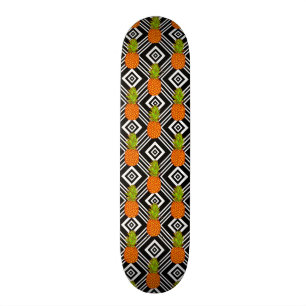 Skateboard Piñas geométricas