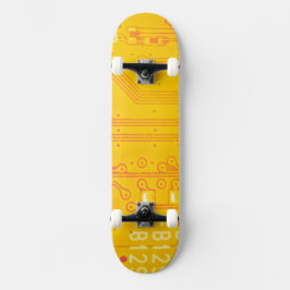 Skateboard placa de circuitos naranja y amarillo
