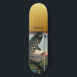 Skateboard Placa de patinaje personalizada de Fish Gold para<br><div class="desc">Una estampada de peces de arte asiático y un patineta de fondo purpurina de oro.</div>