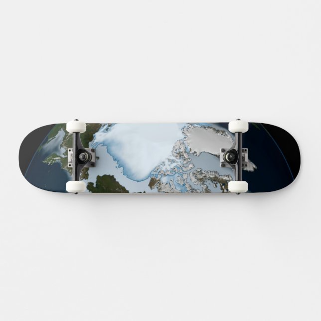Skateboard Planeta Tierra Que Muestra La Cobertura Del Hielo  (Horz)
