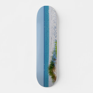 Skateboard Playa de arena blanca costa de Florida