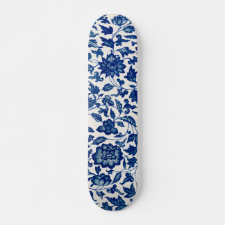Skateboard porcelain flowers blue and white