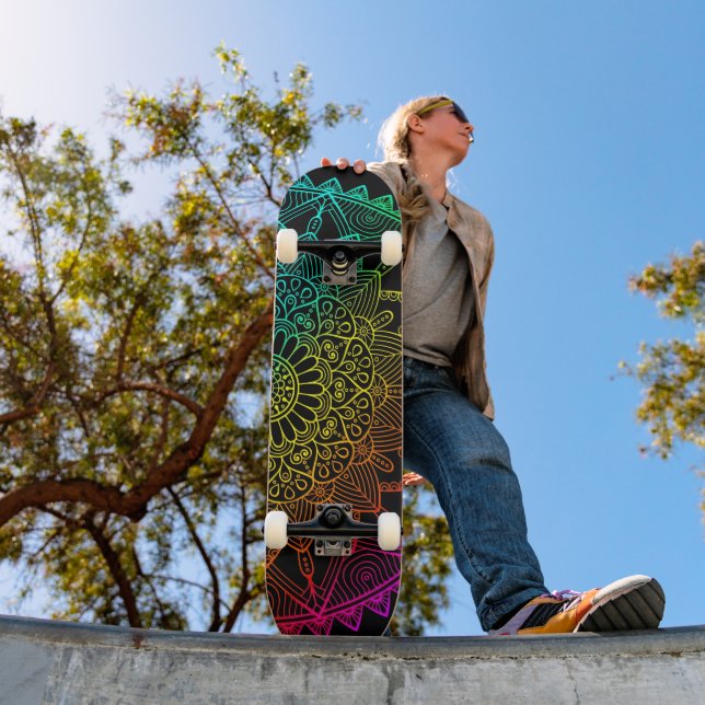 Skateboard Póster de Mandala de Arcoíris Negro (Exterior 1)