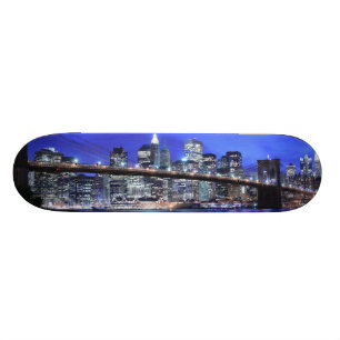 Skateboard Puente de Brooklyn y horizonte de Manhattan