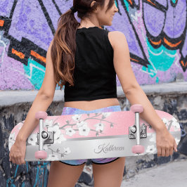 Skateboard Purpurina Rosa Flor de cerezo Monograma Girona