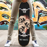 Skateboard Quemando el cráneo flama el nombre personalizado<br><div class="desc">Burning Skull Flames Custom Name skateboard</div>