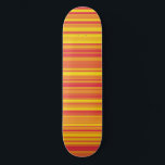 Skateboard Rayas amarillas rojas naranja<br><div class="desc">patineta de rayas amarillas rojas naranja</div>