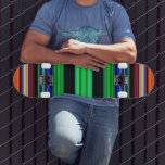 Skateboard Rayas de colores delgadas - 1<br><div class="desc">Producto de diseño personalizado con un patrón colorido. Personaliza esta plantilla con tu trabajo de arte. Transferir este diseño a cualquier elemento.</div>