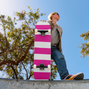 Skateboard Rayas desiguales en magenta y blanco