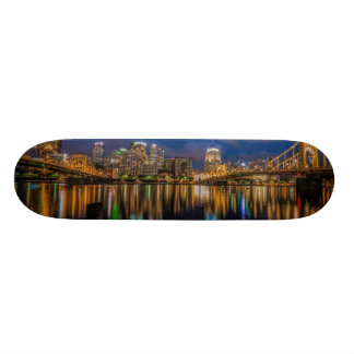 Skateboard Reflexiones de Pittsburgh