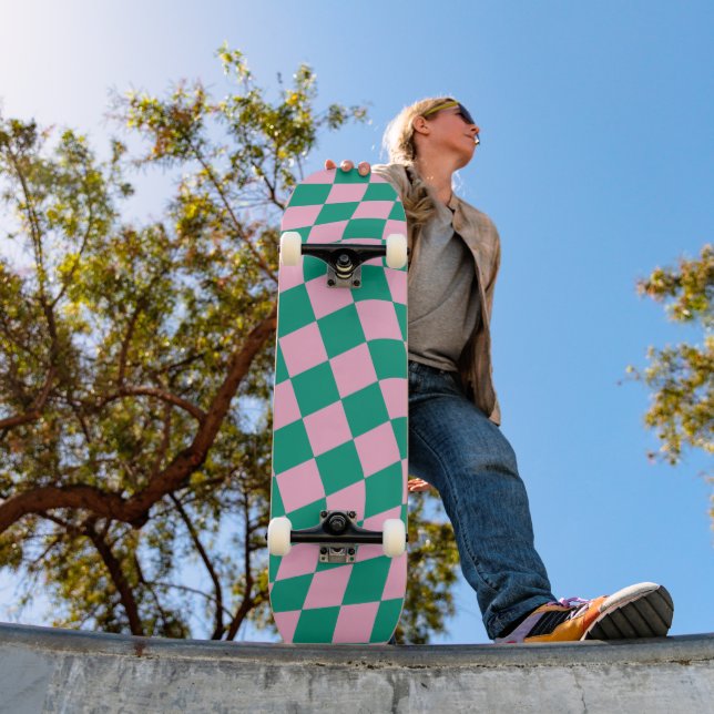 Skateboard Retro Aesthetic Vibrant Pink Green Checkerboard (Exterior 1)
