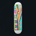 Skateboard Retro Palm Springs Hotel<br><div class="desc">Este patinaje del Retro Palm Springs Hotel es tan fabuloso como kitschy. Su brillante y brillante fachada de arco iris queda eclipsada por las montañas de color verde limón y palmeras espectacularmente icónicas. Hay un fiesta en la piscina con bellezas para bañarse y hombres musculares tomando algo de vitamina D...</div>