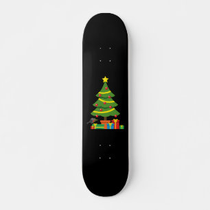 Skateboard Robin Y Los Coloridos Presentes Bajo El Árbol De N