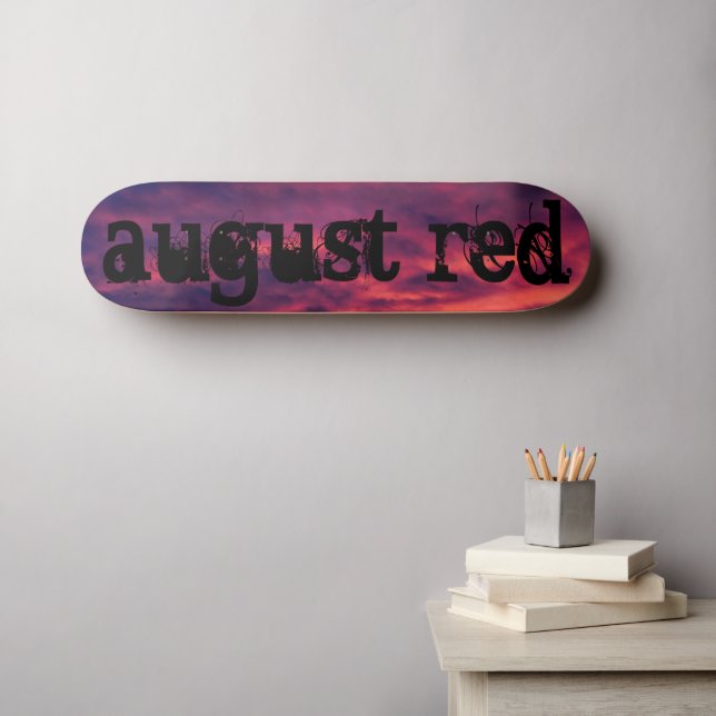 Skateboard rojo de agosto (Arte de pared (horz))
