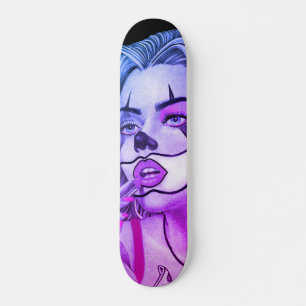 Skateboard rosa de maquillaje con payaso