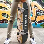 Skateboard Rosa Dorado Negro Retro Moderno Abstracto Mármol R<br><div class="desc">Destaca en el parque de skate con nuestra patineta con diseño de remolino abstracto moderno retro rosa, negro y dorado. ¡Este diseño llamativo presenta patrones en espiral en tonos rosados, negros, dorados y crema, inspirados en el arte abstracto retro y moderno. Perfecta para patinadores que aman diseños únicos y artísticos,...</div>